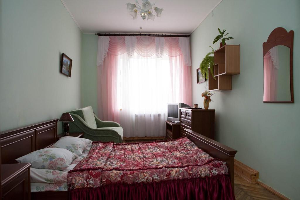 Ялинка Готель Vyshkiv Ruang foto